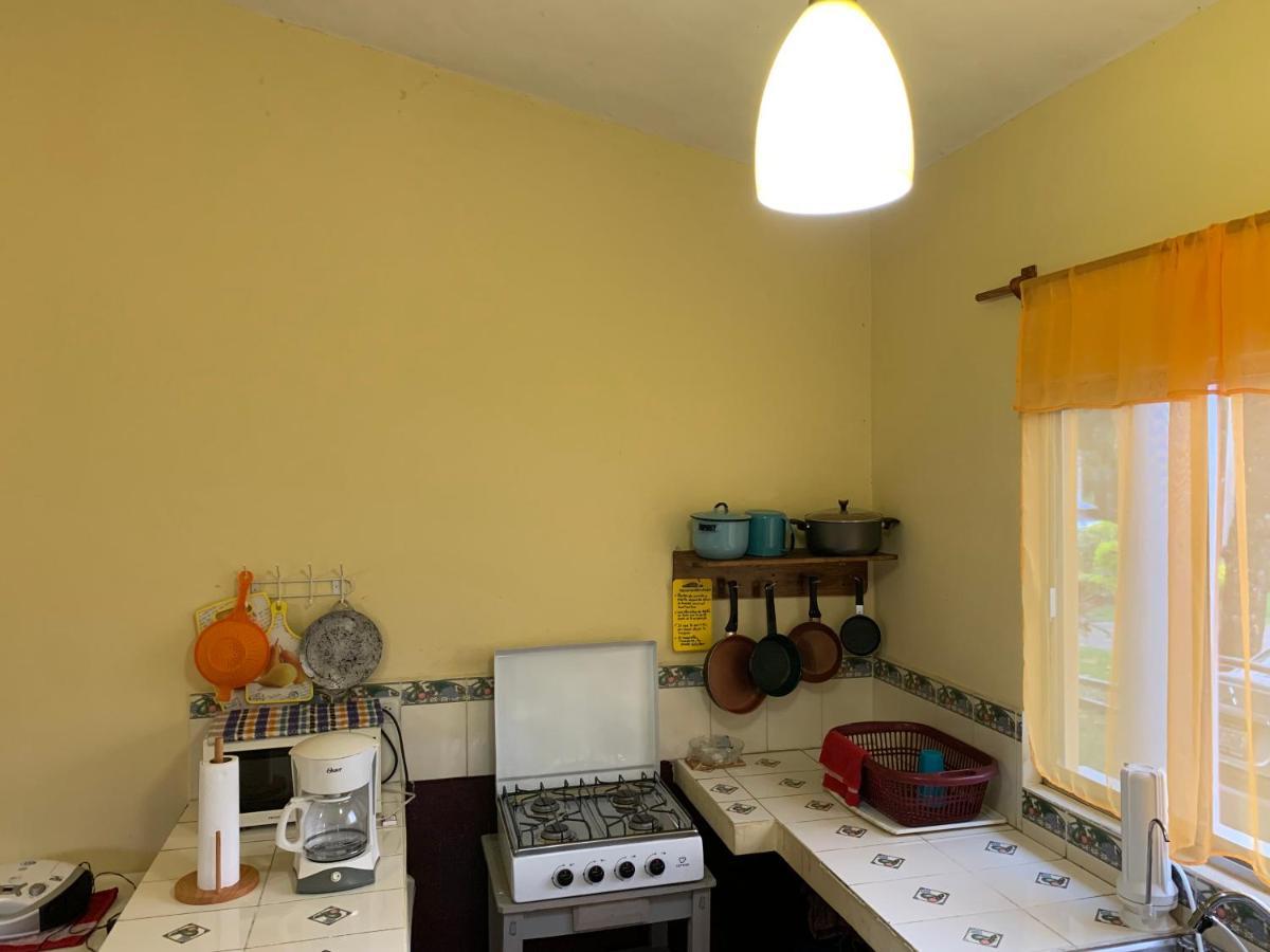 Casa Veronica A 2 Kilometros Del Irtra Retalhuleu Kültér fotó